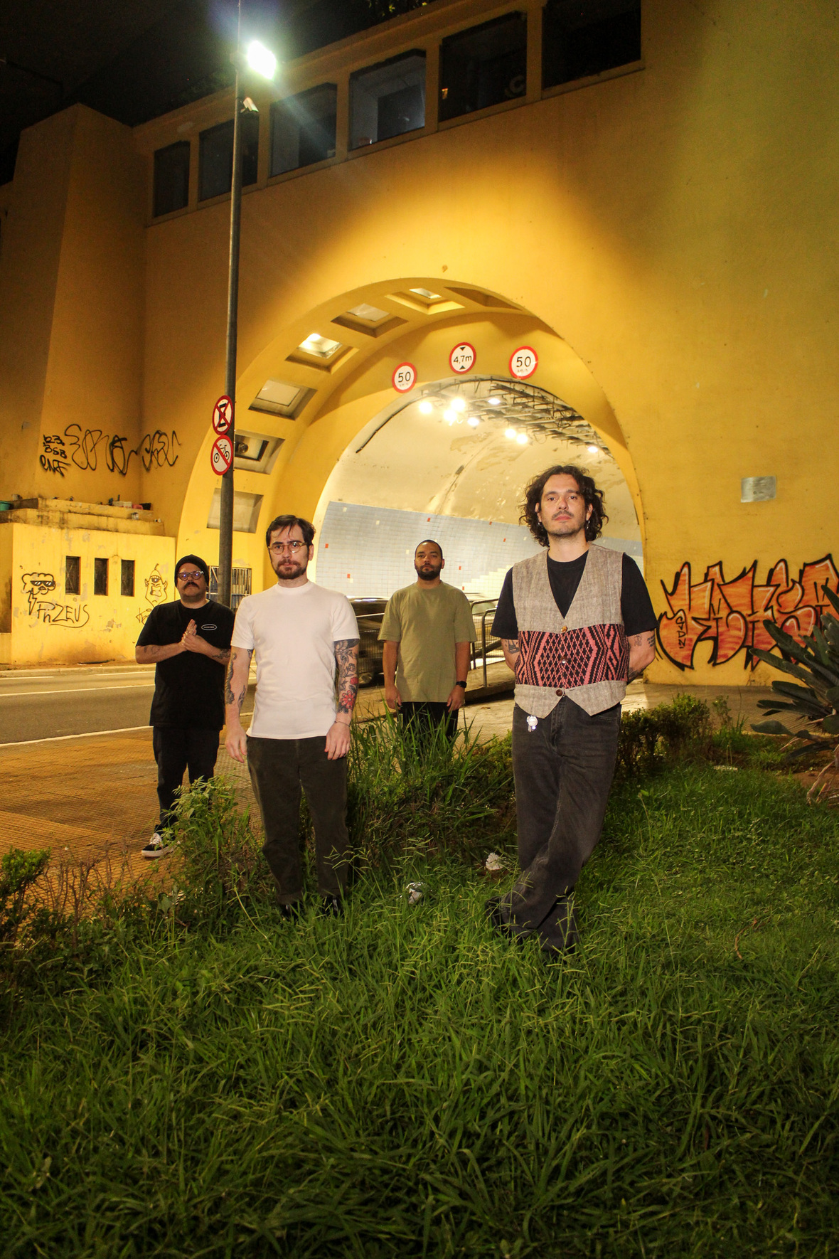 Asa Branca e a Banda dos Cabezas de Vaca explora as cores e vibrações do amor em sua música 2 IMG 0578