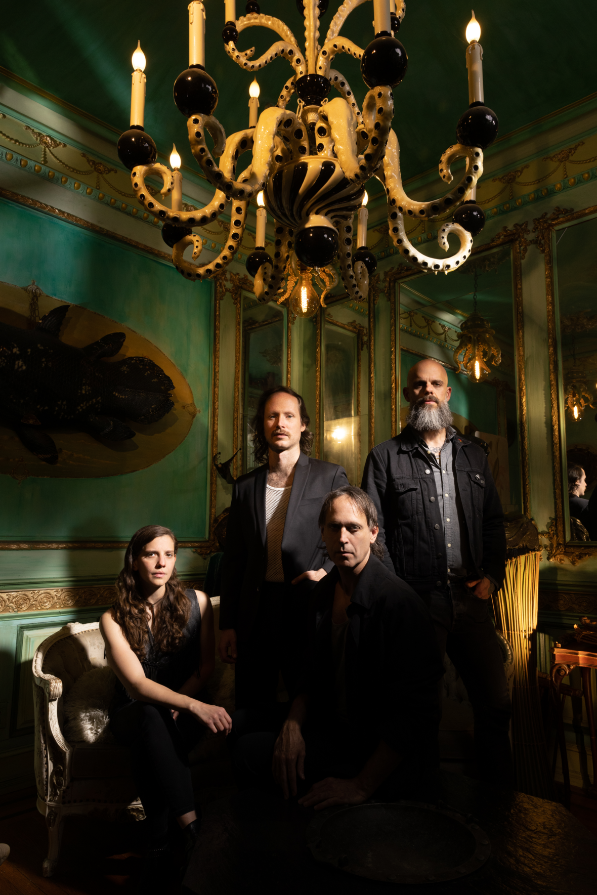 3 Baroness EbruYildiz 18 300DPI-1 red