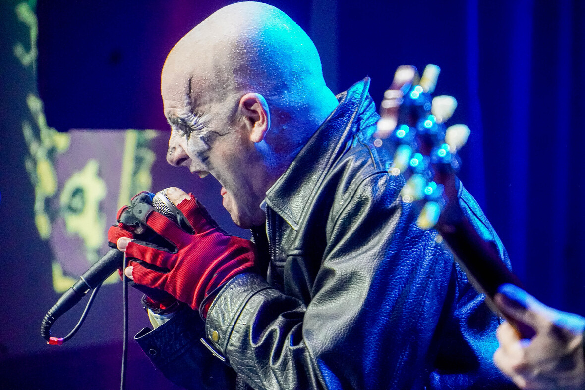 Graves em sp 2025 - Flavio Santiago 1